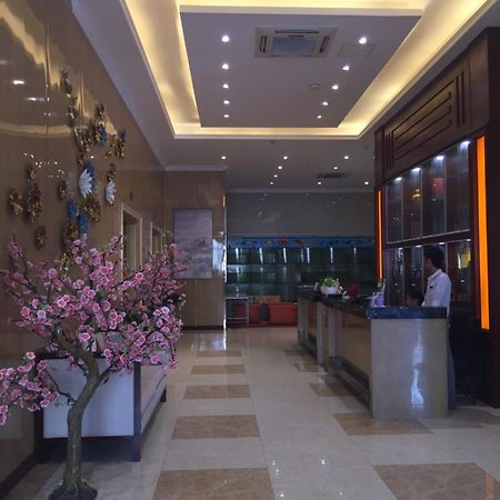 Apollo Hotel Rangun Kültér fotó