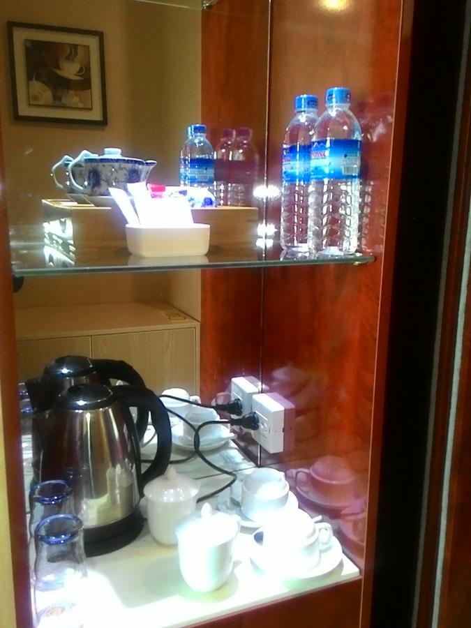 Apollo Hotel Rangun Kültér fotó